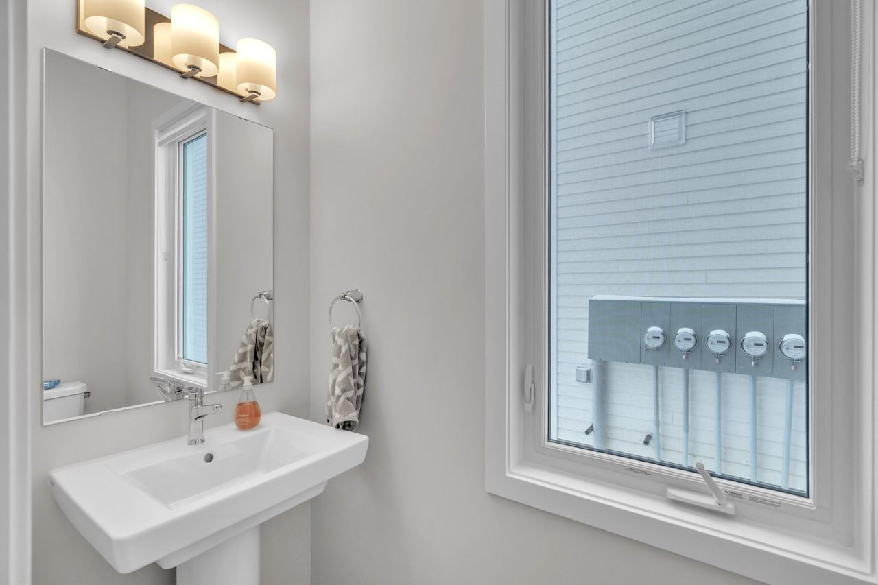 2011 Postilion Street - Photo 3 of 20