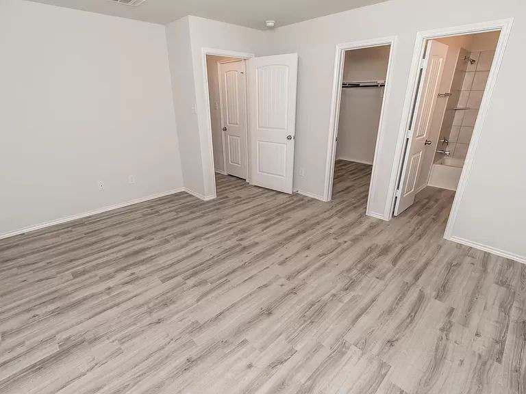 8803 East Houston Road - Photo 3 of 8