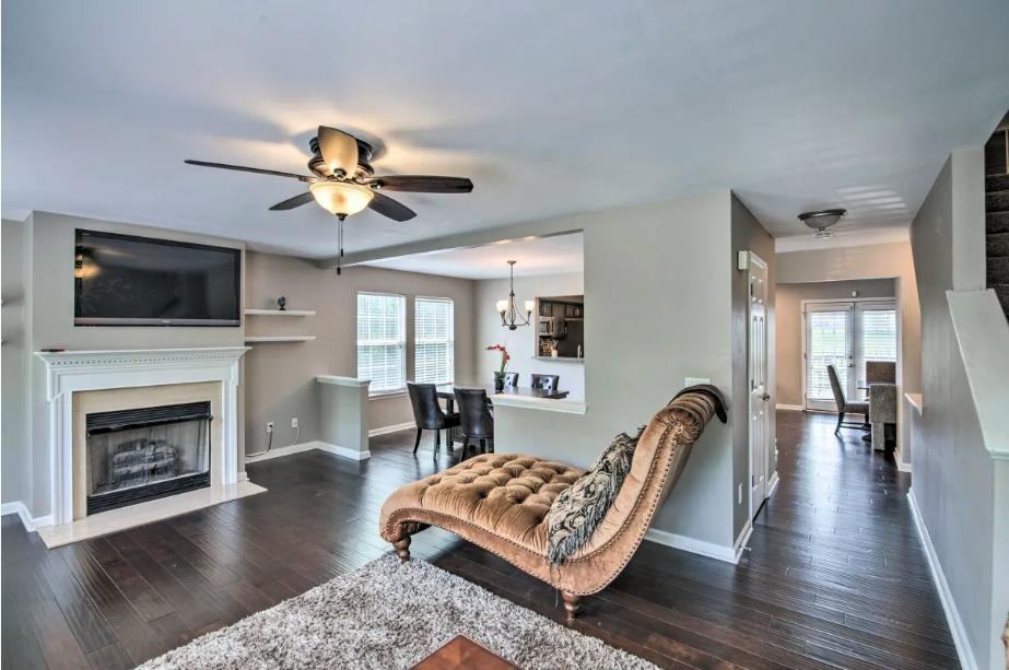 471 Huntington Ridge Dr - Photo 2 of 21