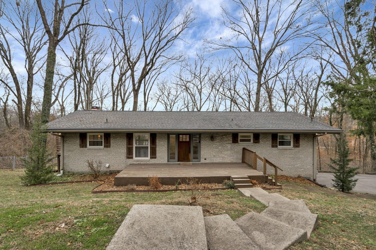 920 Rodney Dr - Photo 3 of 50