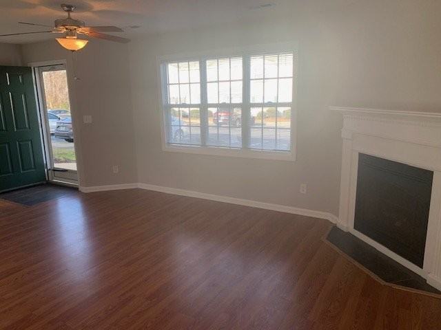 1205 Cross Creek Cir #B2 - Photo 3 of 17