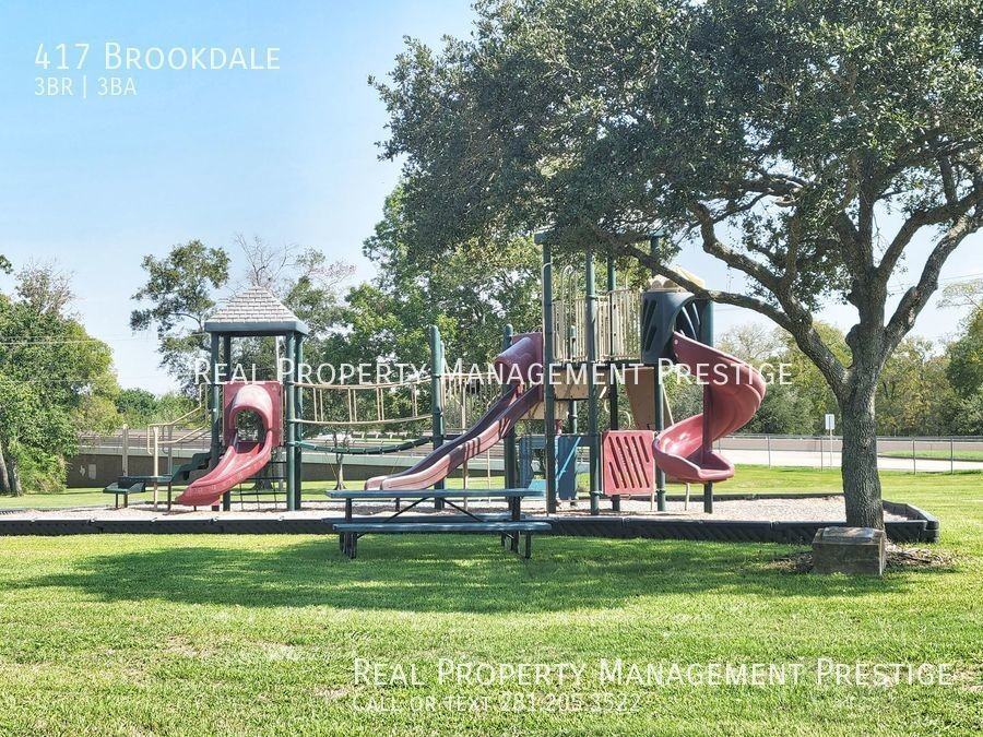 417 Brookdale Dr - Photo 2 of 19