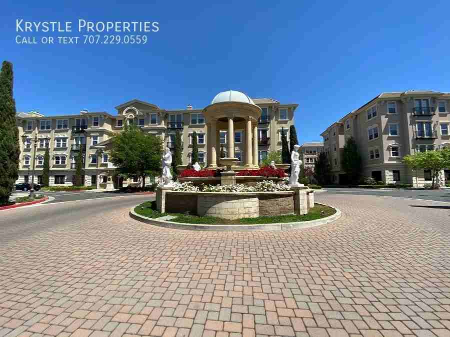 1149 Symphony Way - Photo 3 of 30