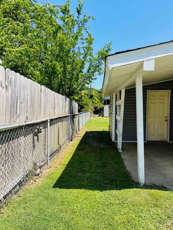 1027 Creston St - Photo 3 of 19