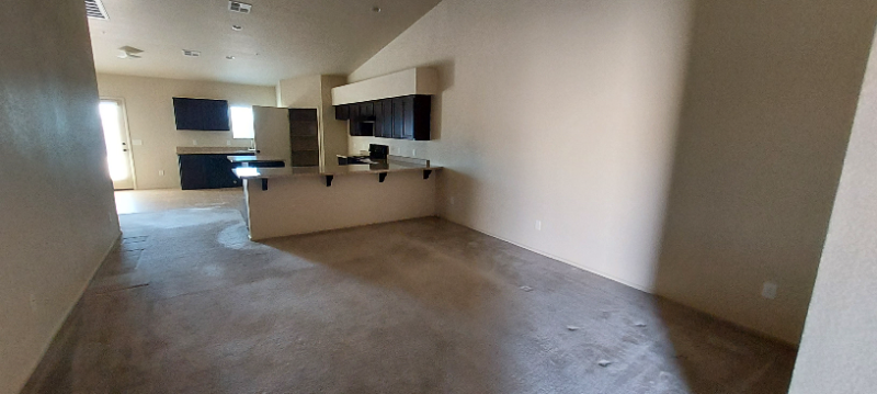 7427 E 39th Pl - Photo 3 of 8