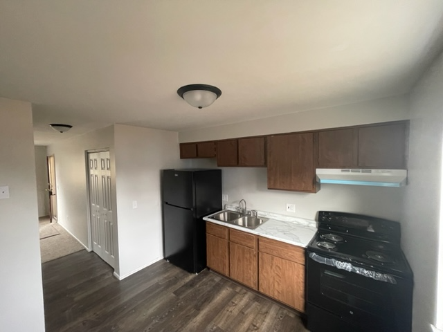 2630 Enterprise Ave #D - Photo 4 of 10