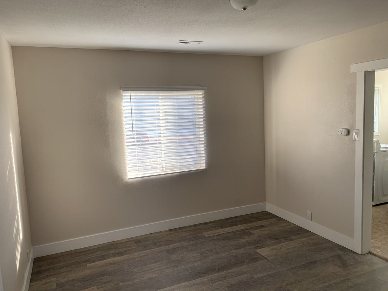 101 W 21st St #NA - Photo 2 of 7