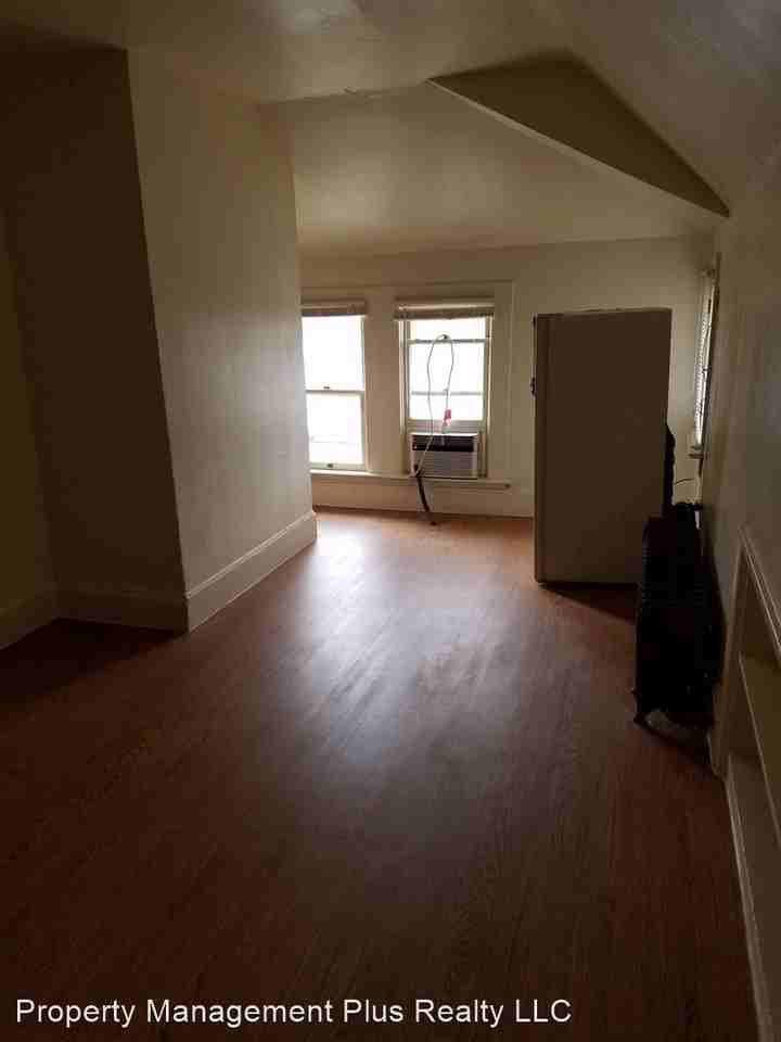 603 Emery St - Photo 2 of 5