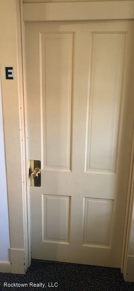 206 Main Street - Photo 3 of 10