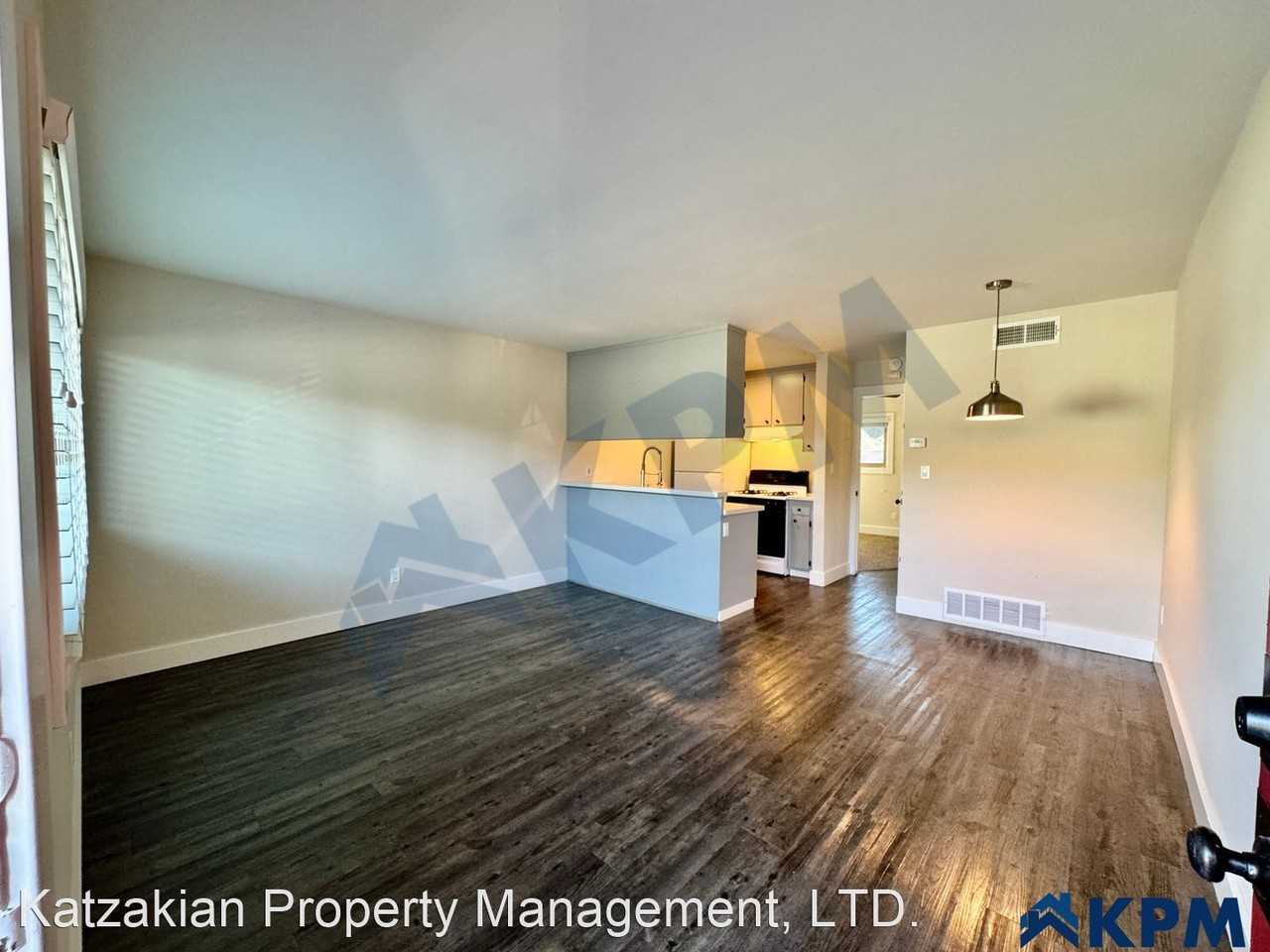 843 N Yosemite St. - Photo 3 of 22