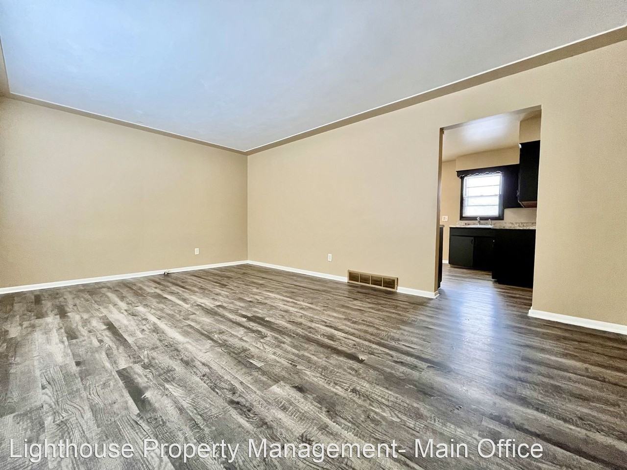 1923/1925 36th St SW - Photo 2 of 16