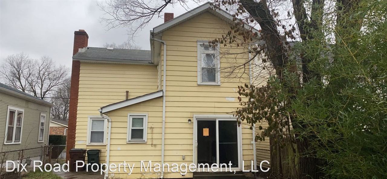 858 6th Ave - Photo 2 of 50