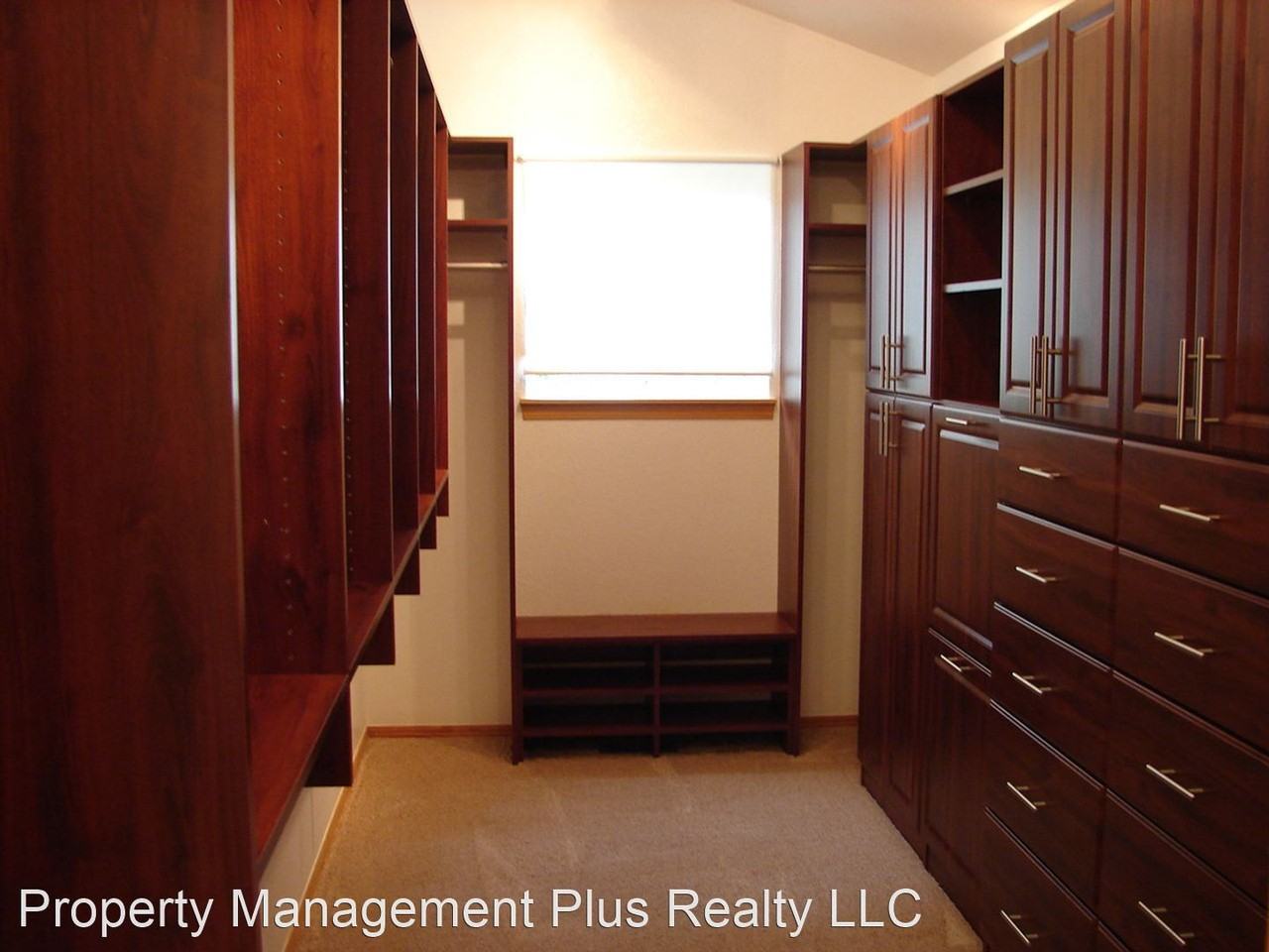 1424 Wildrose Dr - Photo 2 of 38