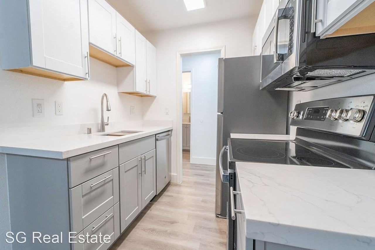 561 Boden Way - Photo 2 of 11