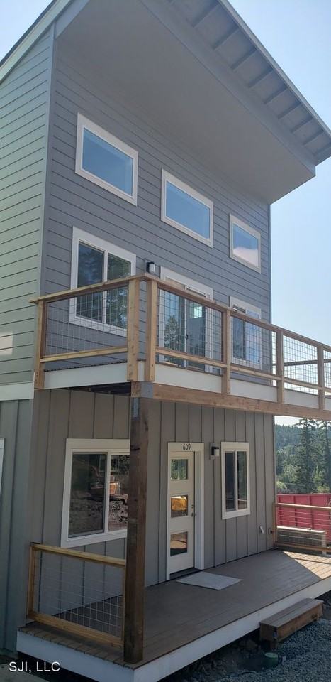 609 609 Finnegan Ridge Way - Photo 2 of 8