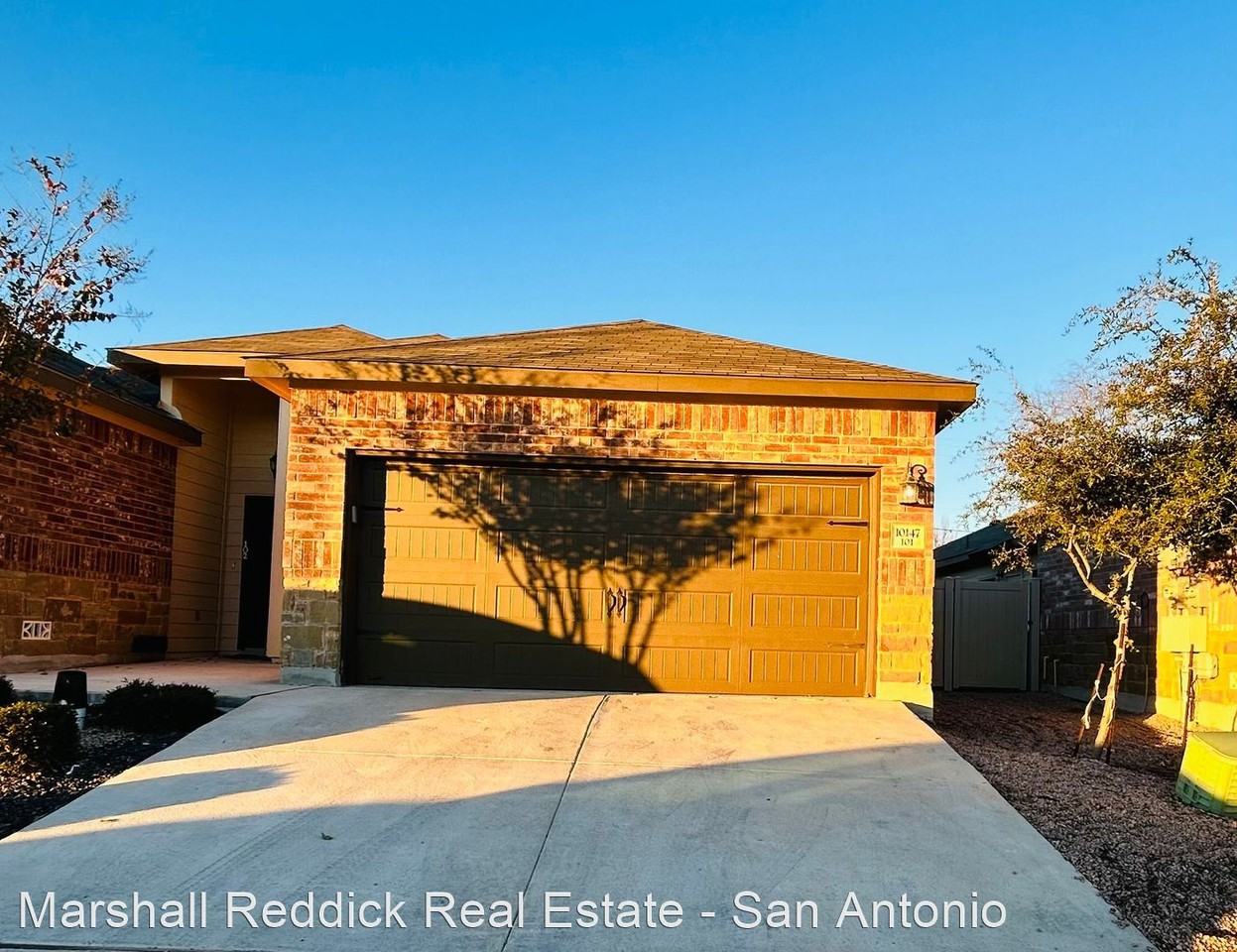 10147 Westover Blf, San Antonio, TX 78251 2 unit Rentals Zumper