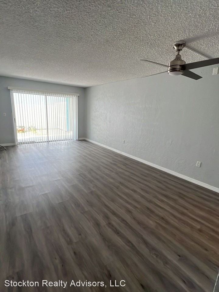 1840 Morrill St. - Photo 2 of 12