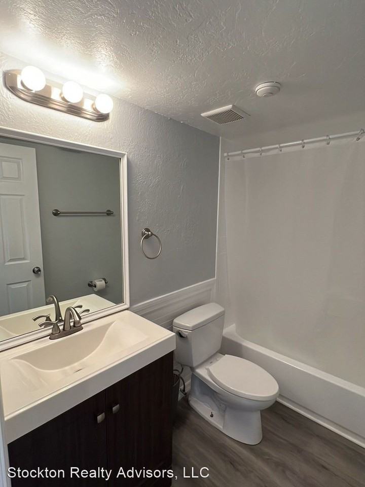 1840 Morrill St. - Photo 3 of 12