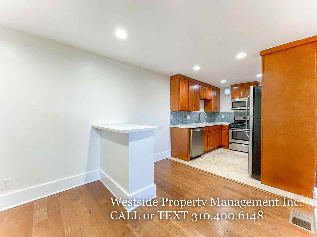 1491 Allison Ave. - Photo 3 of 17