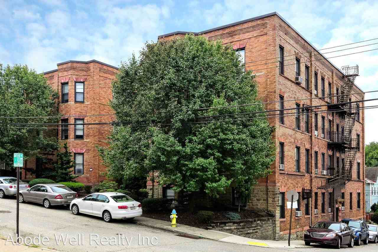 131/133 West Sycamore Street Apartments in Mount Washington, Pittsburgh