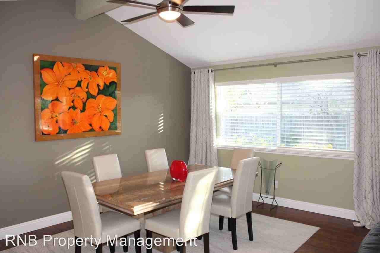 9259 Medallion Way - Photo 2 of 19