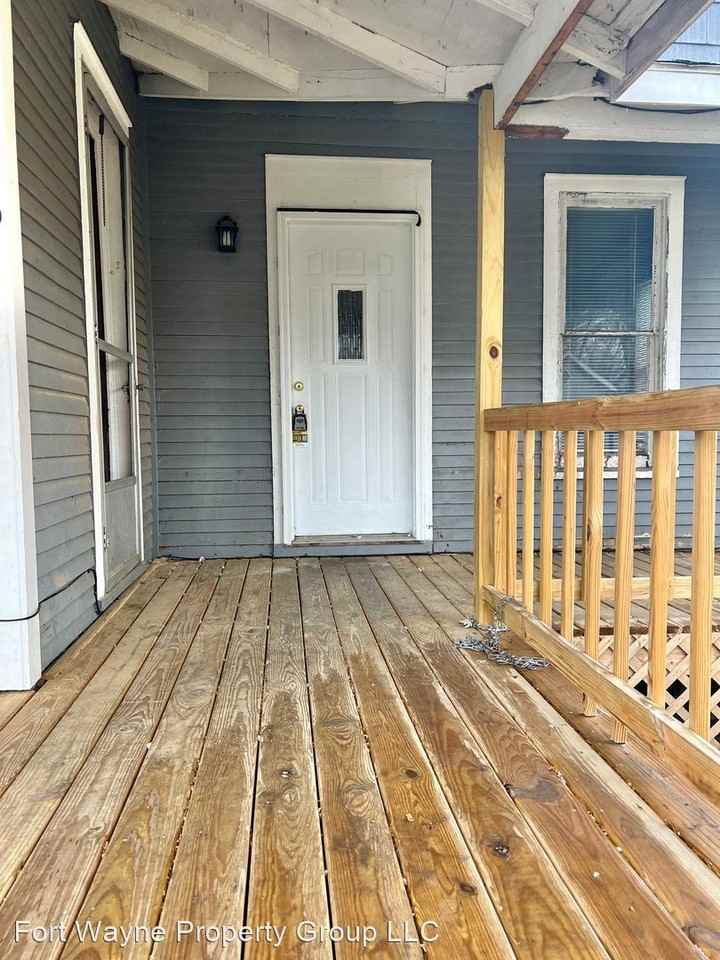 555 Lincoln Ave - 607 Wilkerson St - Photo 2 of 36