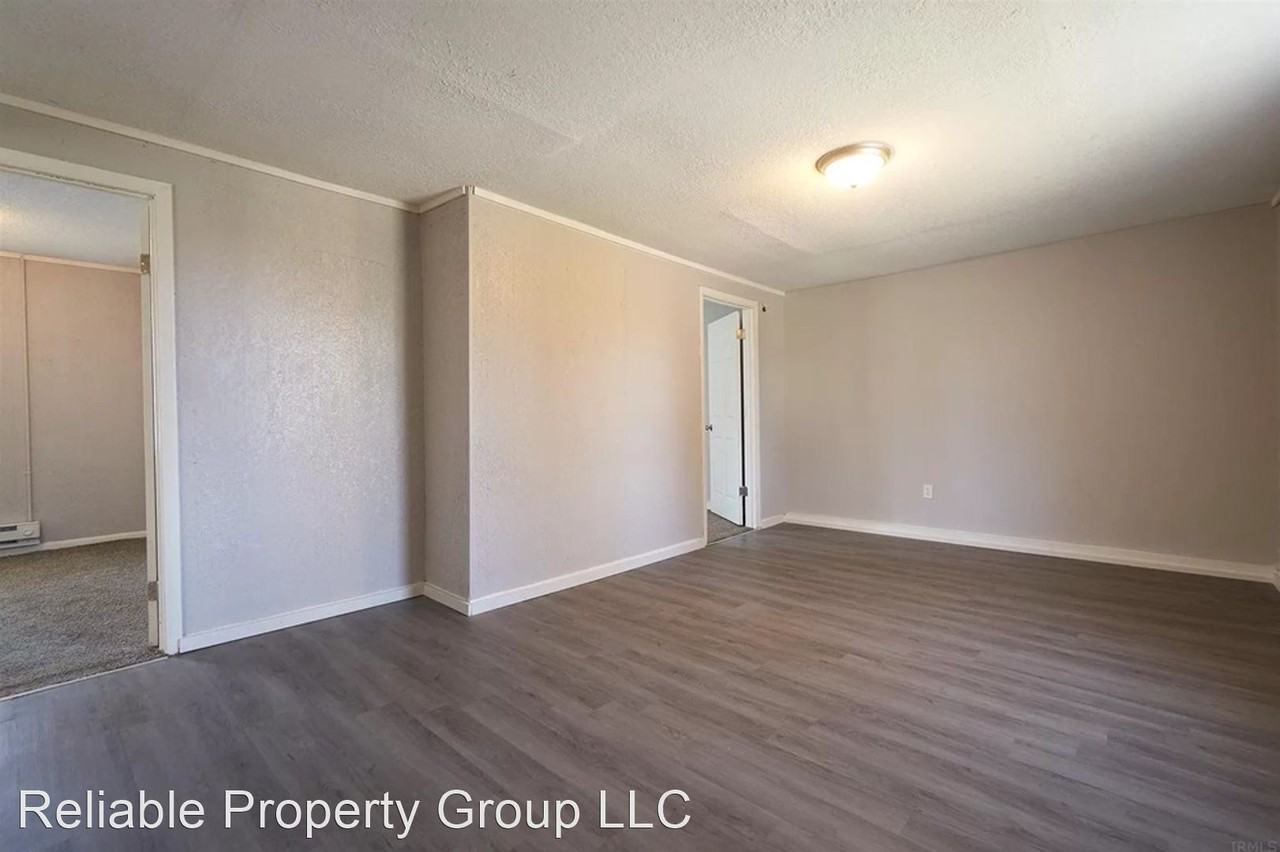 1745 E Market St - Photo 2 of 10