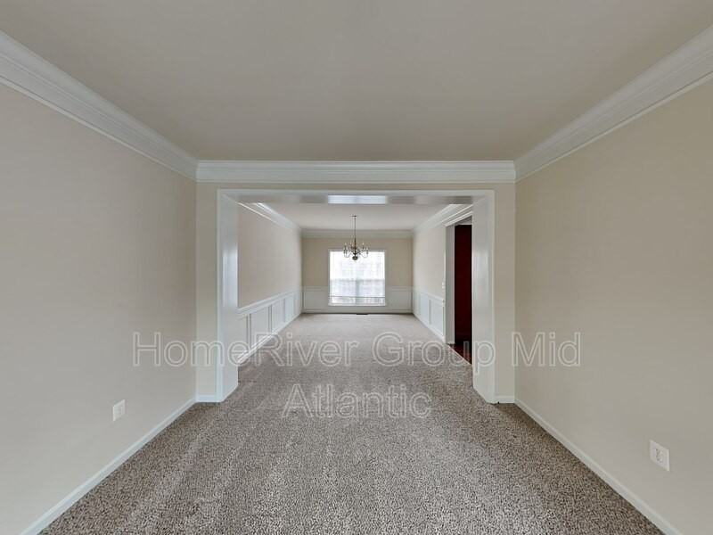 38 Neabsco Dr - Photo 2 of 27