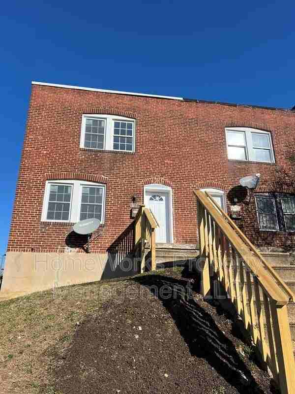 800 Stoll St - Photo 2 of 50