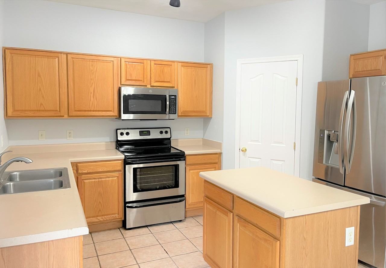 2655 E Harrison Ct - Photo 2 of 16