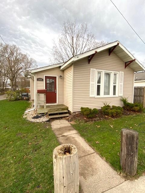 1879 Fair Ave - Photo 2 of 33
