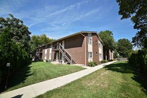 featured image of 3330 Charlotte St