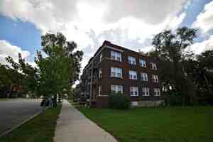 featured image of 1215 Brush Creek Blvd