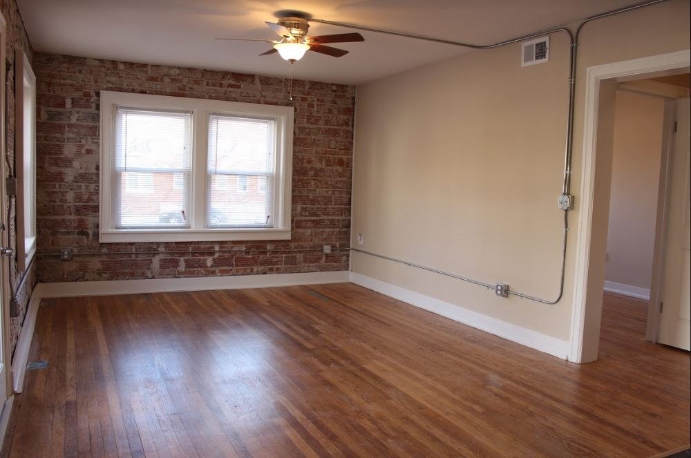 Watkins Place | Central Location - Photo 7 of 10