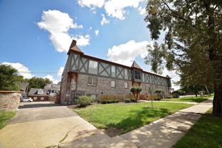 Harlow House | Renovated with Vintage Charm - Photo 1 of 1