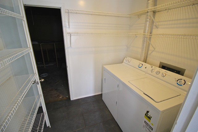 4314 Warwick | Updated Unit in Quiet Neighborhood - Photo 4 of 50