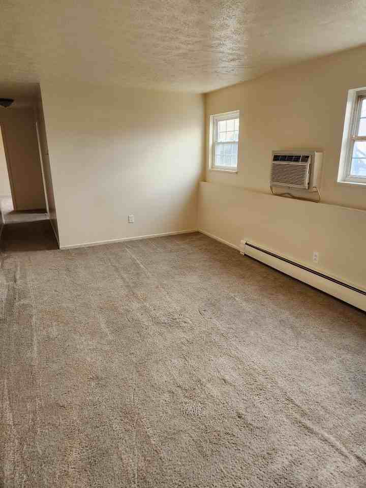 Village Apartments 35 Oakmount Ave, Bloomfield, NY 14469 Zumper