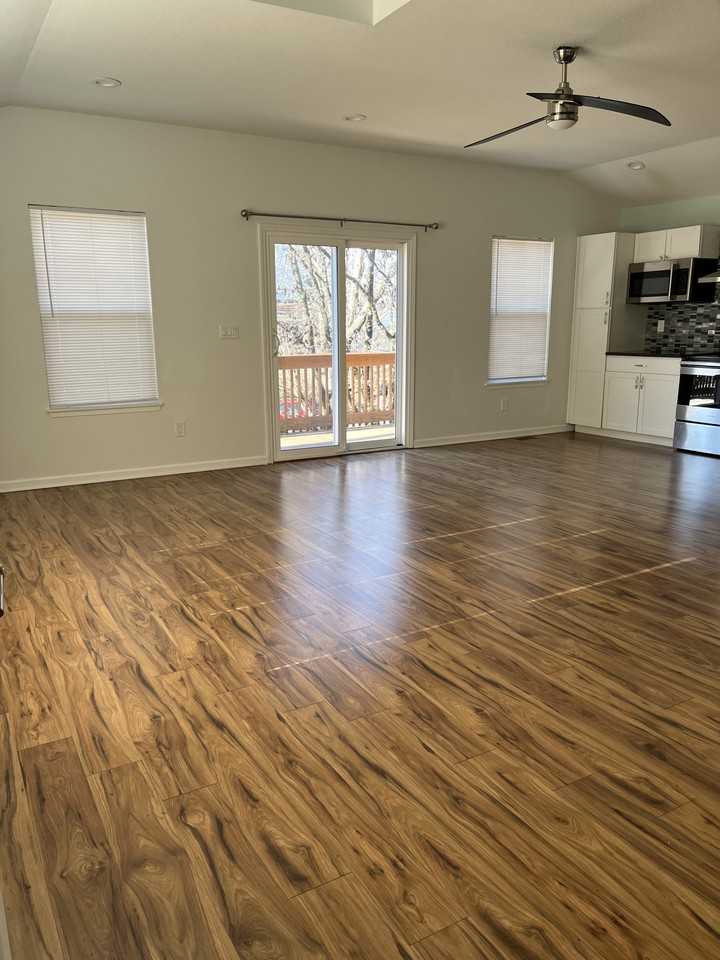 2547 Charlotte Street - Photo 2 of 10