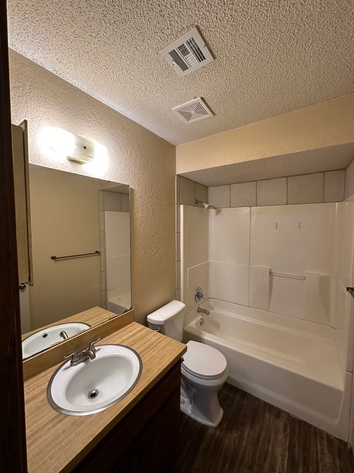 210 North Street #7 - Photo 7 of 8