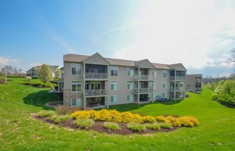 2307 Twelve Oaks Dr - Photo 2 of 23