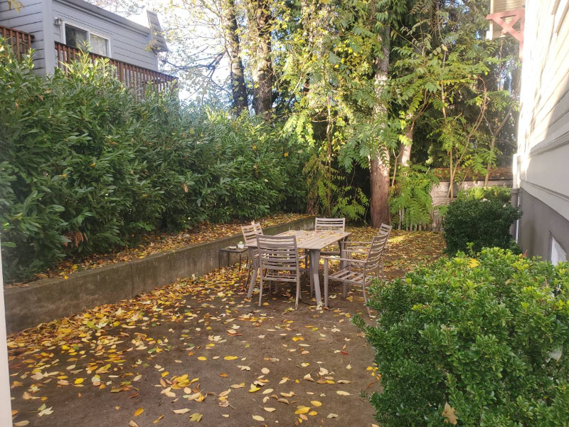 7703 N Hereford Ave - Photo 2 of 20