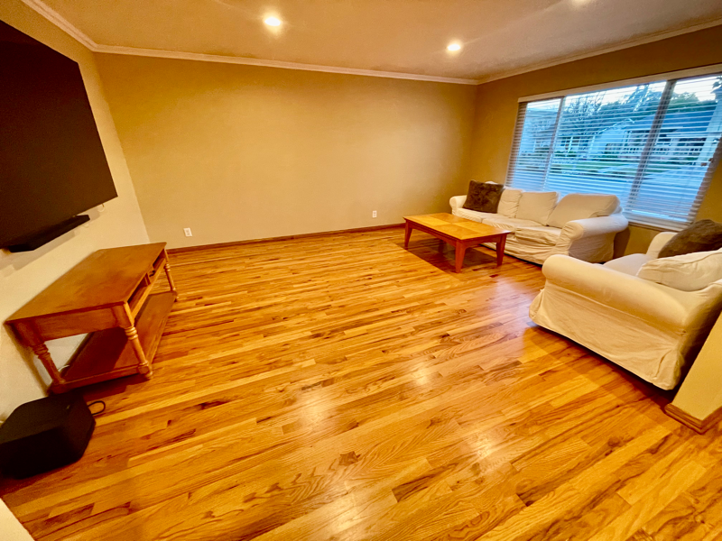 4888 Wellington Park Dr - Photo 3 of 24