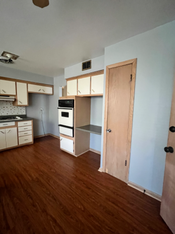 7215 W Congress St #2 - Photo 2 of 16