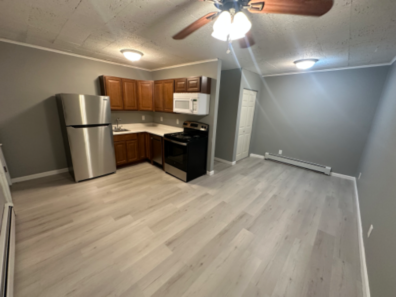 2367 W Genesee Rd #8 - Photo 3 of 6