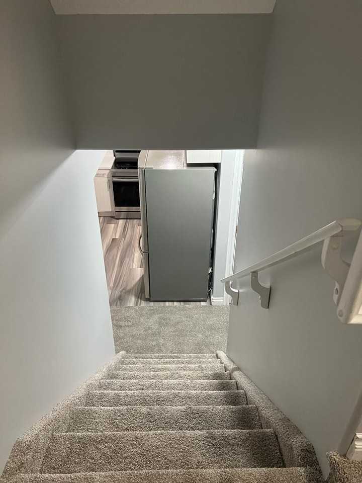 91 Coville Close Northeast - Photo 2 of 12