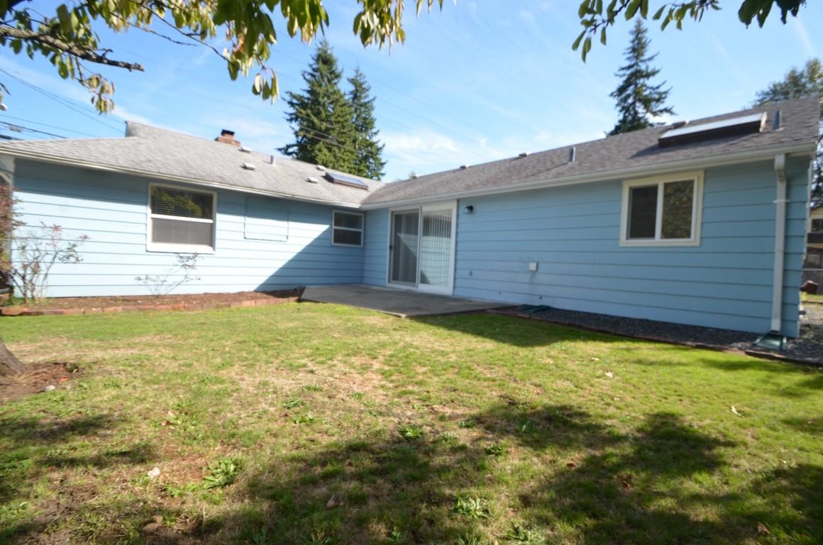 21806 52nd Ave W - Photo 3 of 12