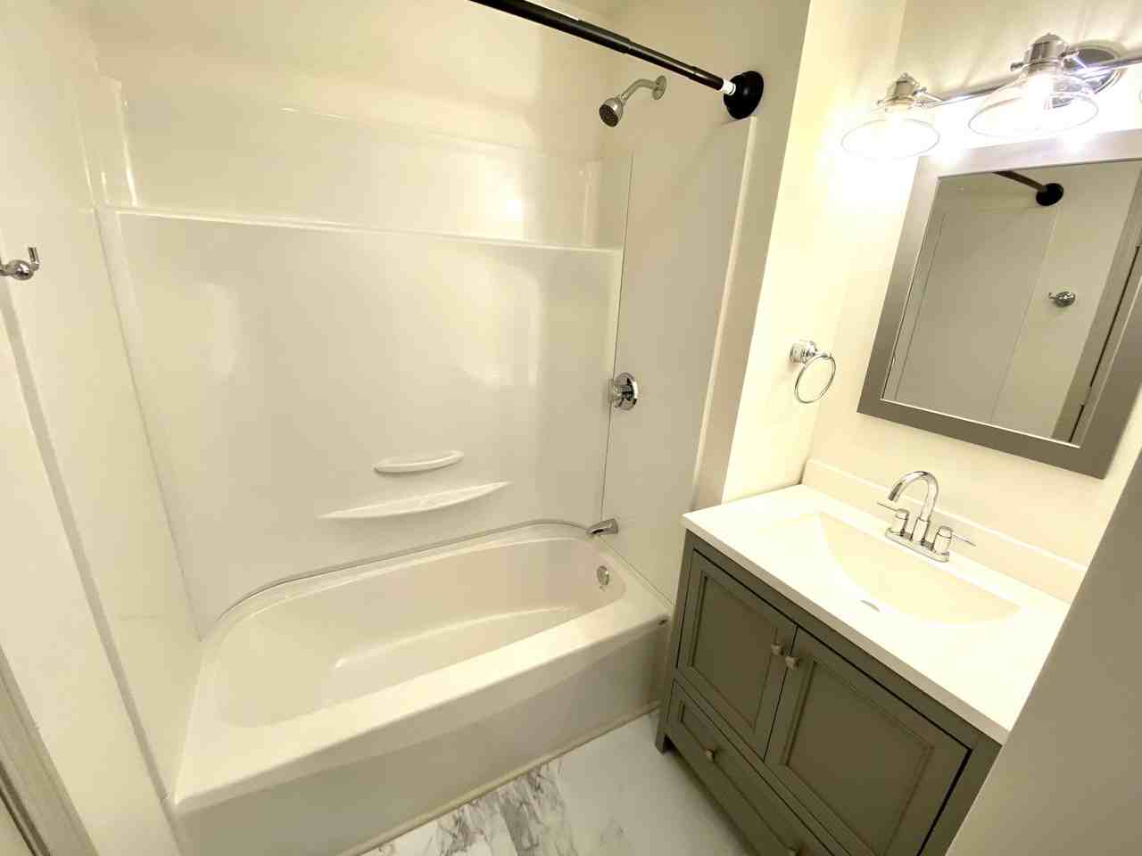 2595 Washington St - Photo 6 of 21