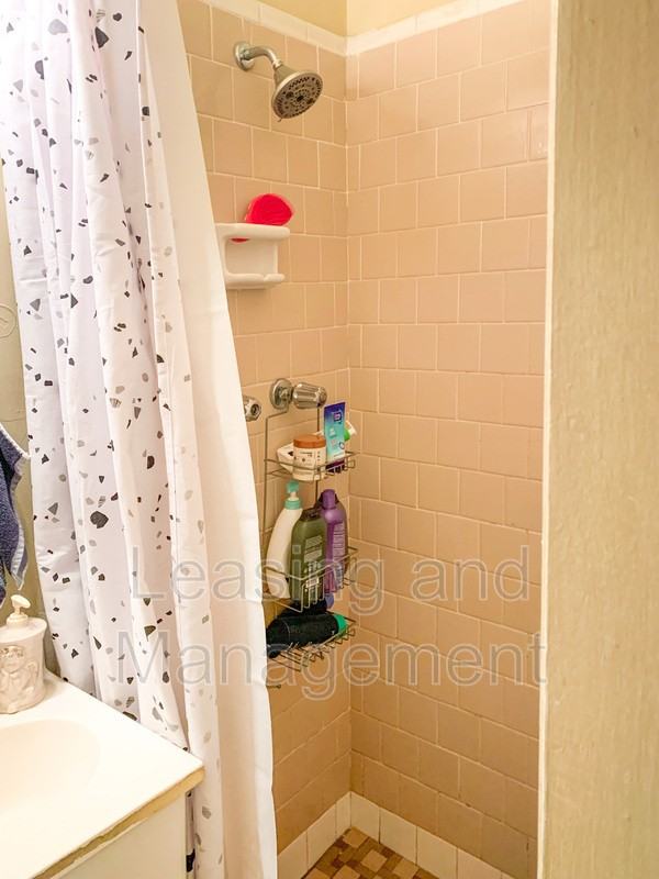 132 Logan St #C - Photo 6 of 6