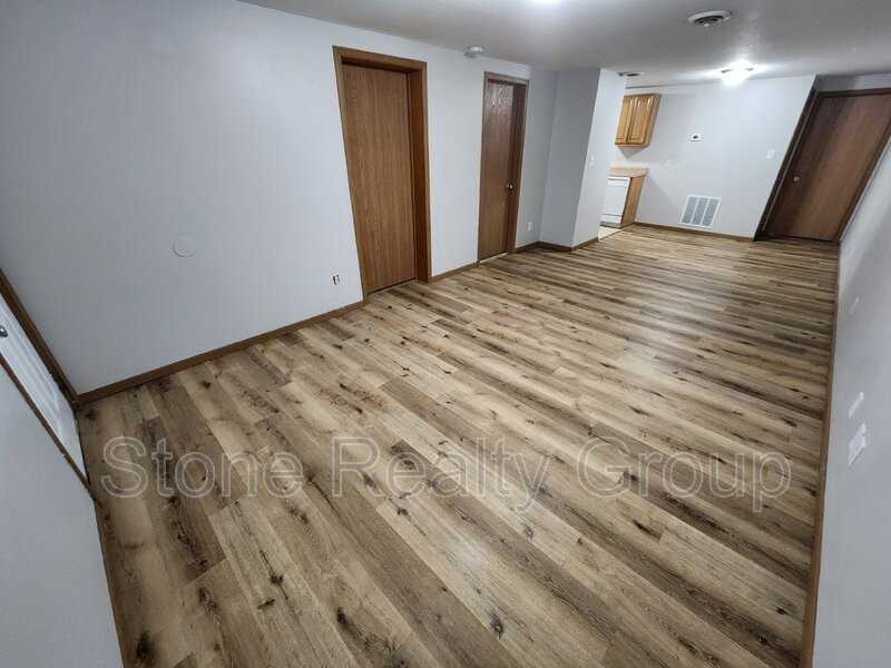 1850 N 6th 1/2 St #H - Photo 2 of 9