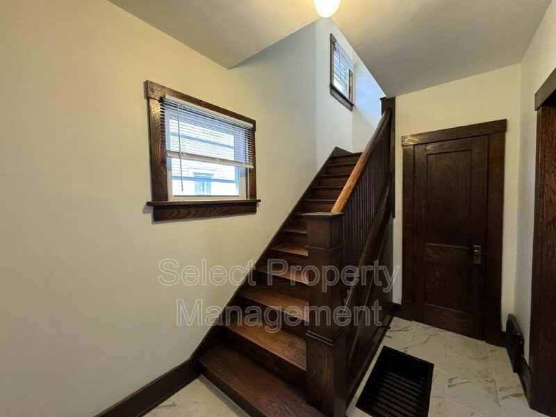3008 Webster St - Photo 2 of 22